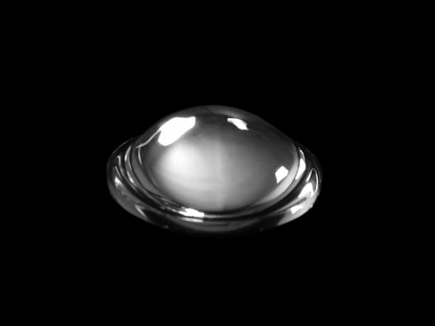 Aspherical lens. SSG (Slurry cast Silica Glass) created using the slurry cast method of Kohoku Kogyo. SEMICON Japan 2024 Products to be exhibited.