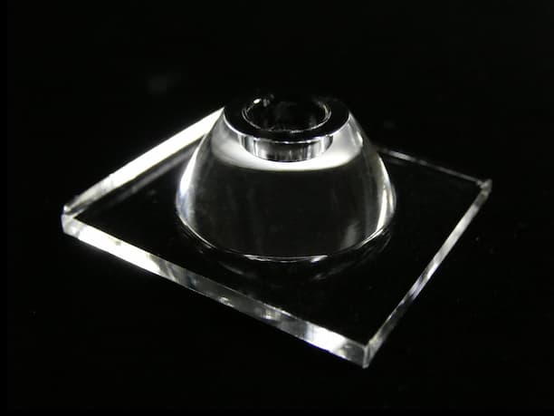 TIR lens. SSG (Slurry cast Silica Glass) created using the slurry cast method of Kohoku Kogyo. SEMICON Japan 2024 Products to be exhibited.