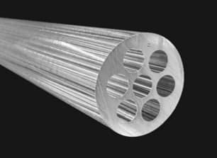 石英ガラス製マルチコアファイバクラッドプリフォーム。湖北工業のスラリーキャスト法を用いて作成されたSSG（スラリーキャスト石英ガラス, Slurry cast Silica Glass）。Semicon Japan 2025出展予定製品。